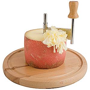 Нож для твердого сыра  и шоколада D=22,H=14.5см APS (КНР) на круглой доске, дерево, пластик 50002