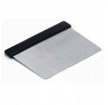 Скребок кондитерский 105мм для теста нерж. Индия ручка пластик черный KW-V I BLK  61870 /1/24/