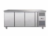 Стол холодильный 3-дверный COOLEQ GN3100TN