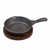 Сковородка алюминиевая черная (16*3,5 см) для подачи на деревянной подставке Proff Cuisine SG-69823