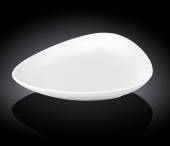 Блюдо треугольное 240мм с приподнятым краем Wilmax 992784/А /6/24/ Блюдо треугольное 240мм с приподнятым краем Wilmax 992784/А /6/24/